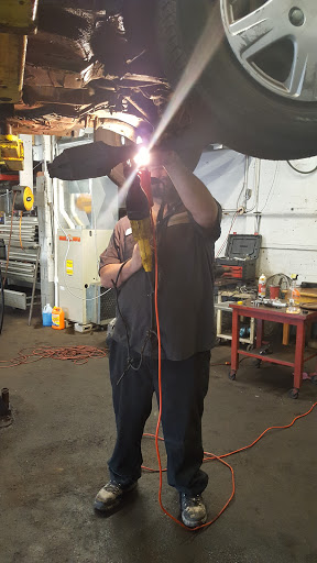 Mike Mo's Automobile Repair - Thumbnail