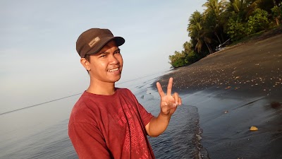 Photos of Penyambuan Beach Winandar Villa