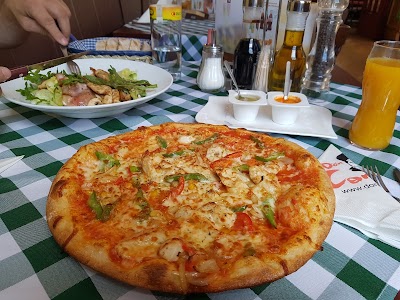 Photos of Pizzeria Don Camillo