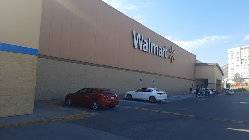Walmart Guadalajara Parques