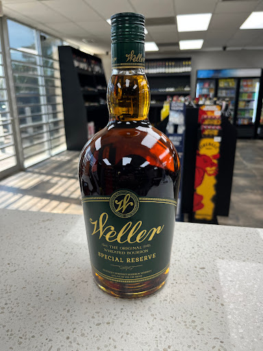 Dixie Liquor - Visual