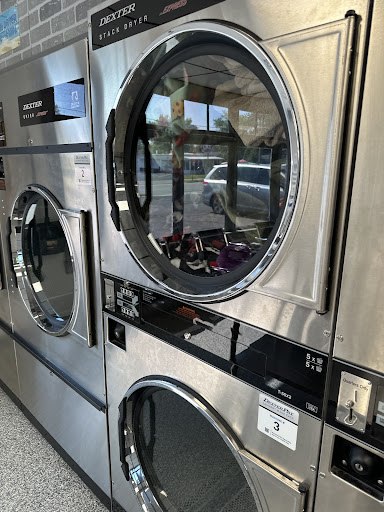 Laundry Hut - Visual