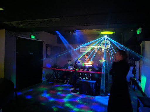 Linia Game Pub Gallery - Spain