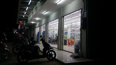 Photos of Indomaret Batukajang