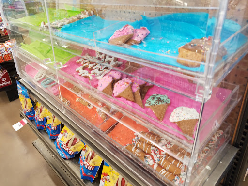 Pet Supplies Plus Maspeth Gallery - United States