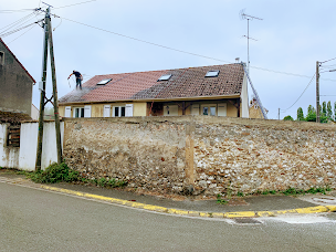 Photo n°20 de Lobry Nelson ramonage , couverture tubage de Cheminée à Villevaudé (Ramoneur)