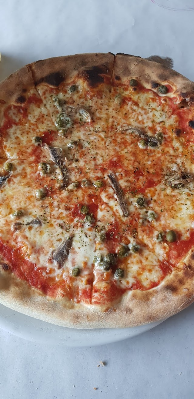 Ave Pizza