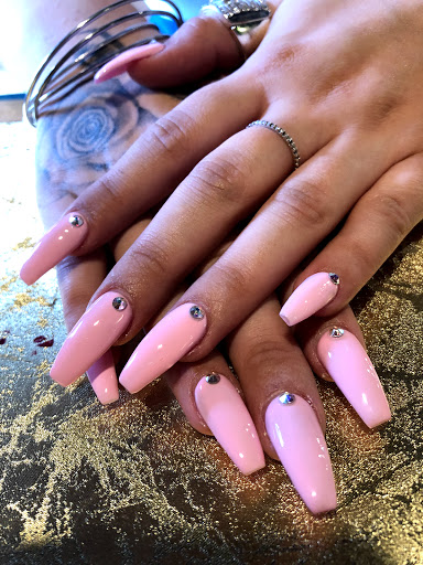 Laguna Spa & Nails Salon