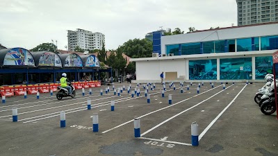 Photos of Polrestabes Bandung