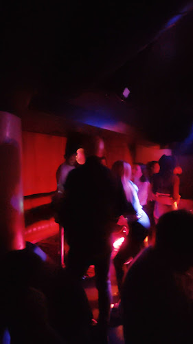 Rezensionen über Liquors Club in Lausanne - Nachtclub