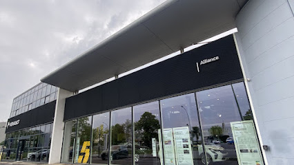 Renault Conflans - CAR LOVERS