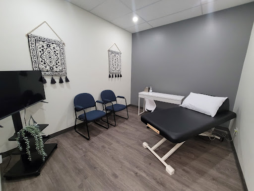 Nexus Therapeutics- Physiotherapy & Massage Fort Saskatchewan Logo