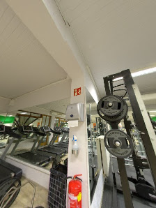 Fit Fabrik Plus Pyramide Wels Pulverturmstraße 11, 4600 Wels, Österreich