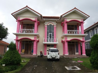 Photos of sewa villa di puncak &copy;Advillapuncak.com