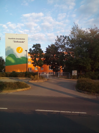 Grundschule "Ziolkowski" - Visual