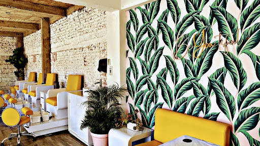 Yellow Nails + Beauty Bar