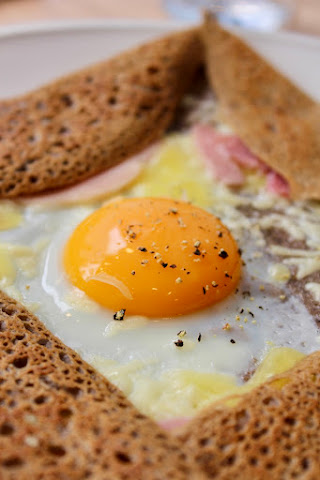 Creperie La Bolee by null