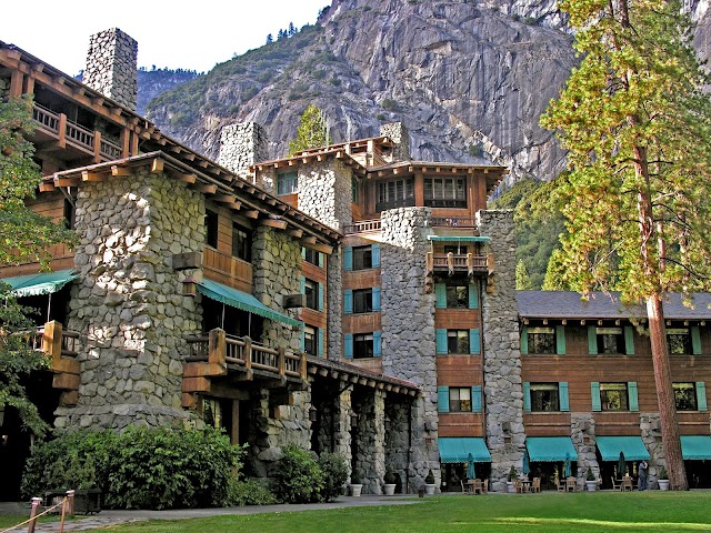 The Majestic Yosemite Hotel