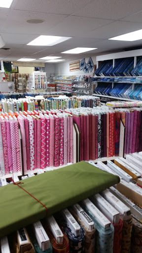 Crafty Corner Quilt-Sewing - Thumbnail