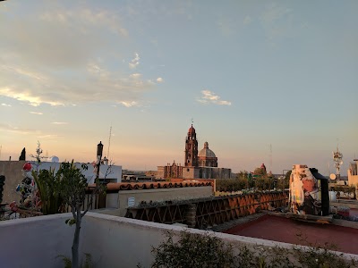 Photos of L'&Ocirc;tel