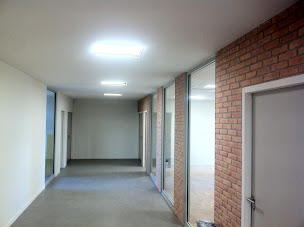 Photo n°12 de Cocoon à Acigné (Entrepreneur de cloisons sèches)