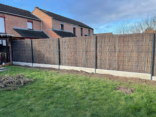 Photo n°5 de A.T.SOLUTIONS à Marquette-lez-Lille (Jardinier)