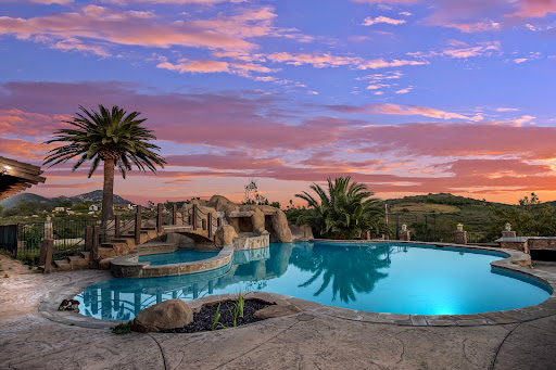 San Diego's Luxury Real Estate Consultant