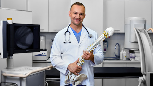 Lekarz od kręgosłupa – Andrzej Kroszczyński