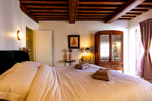 Photo n°51 de La Maison George à Flavigny-sur-Ozerain (Salle de réception)