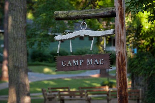 Camp Mac - Visual