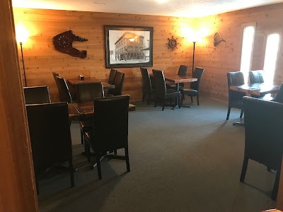 South Jetty Dining Room & Bar