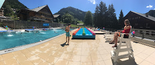 Photo n°32 de Forme d'O à Châtel (Piscine)