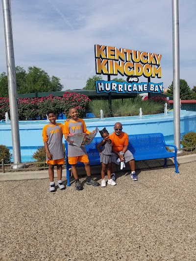 Kentucky Kingdom Avian Adventure