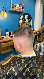 Photo n°18 de Dali coiff à Is-sur-Tille (Salon de coiffure)