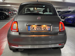 Photo n°9 de Carrefour Location à Urt (Agence de location de fourgonnettes)