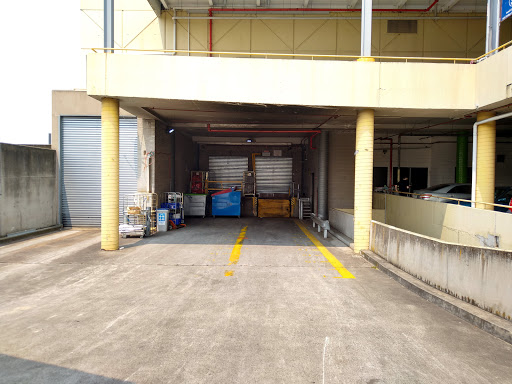 Coles Loading Dock - Visual