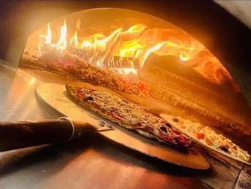Photo 10 - Pilipizza