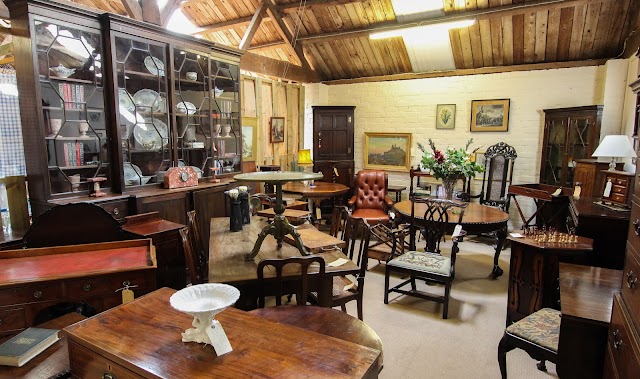 Barn Antiques Centre