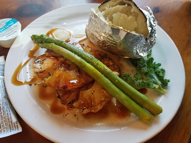 Cherokee Steak House & Marina