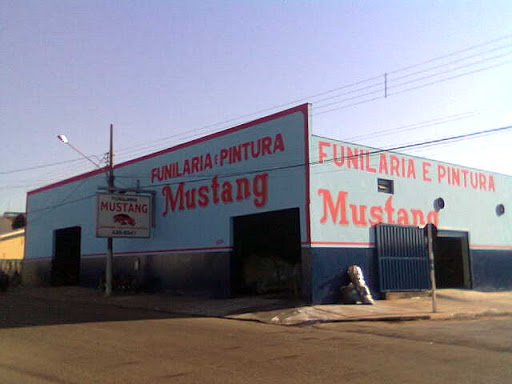 Funilaria e Pintura Mustang