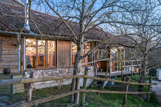 Photo de Chambres d'hôtes Ariège : La Maison Blanche à Lorp (09190)