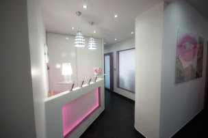 Photo n°2 de Chirurgien-dentiste Amélie Enfoux à Marseille (Dentiste)