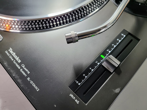 Just Technics - Visual