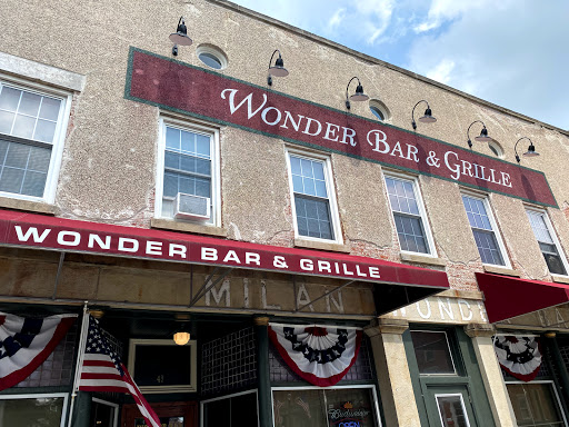 Wonder Bar & Grille - Milan, OH