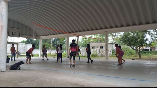 Cancha Techada Ej. Dos ceibas Logo