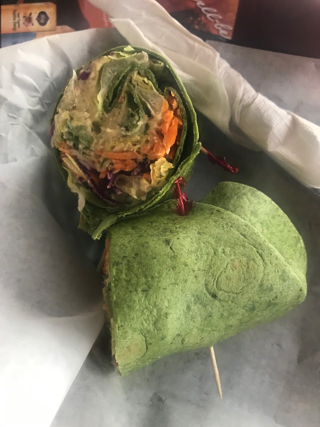 Mickey's Cafe & Organics