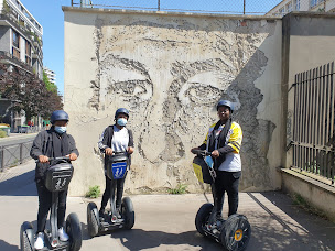 Photo n°40 de Wheels and Ways, Segway Tour Paris and Versailles à Paris (Agence de voyages)
