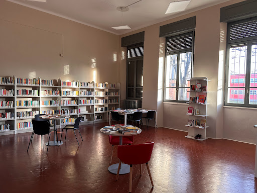 Biblioteca Comunale 'Pier Vittorio Tondelli' - Thumbnail