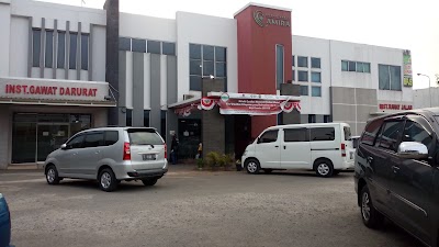 Photos of Amira Purwakarta Hospital