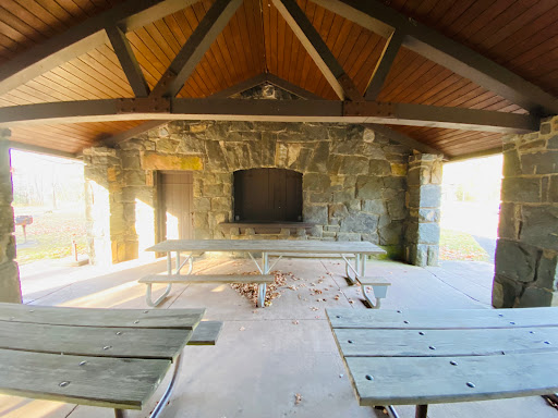 Oldenburg Point Shelter - Thumbnail